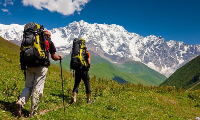 Come salvarsi la vita in montagna: consigli e dritte in merito
