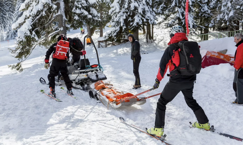 Une relation entre manque de neige et accident de ski ?