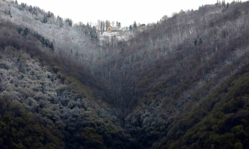 Monte Procinto: tutto quello che c’è da sapere su questo itinerario